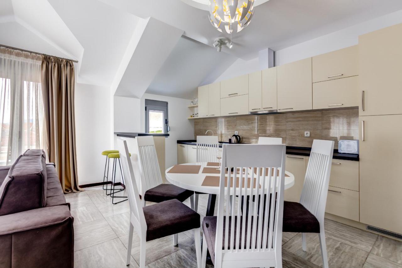 Riva Residence Ðenovići 외부 사진